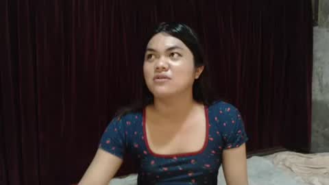 Snapshot of urhottie_bella chatting on 03.10.26 urhottie_bella online show from 03.10.26