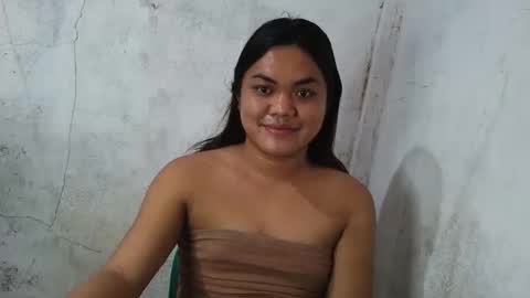 Snapshot of urhottie_bella chatting on 03.18.26 urhottie_bella online show from 03.18.26