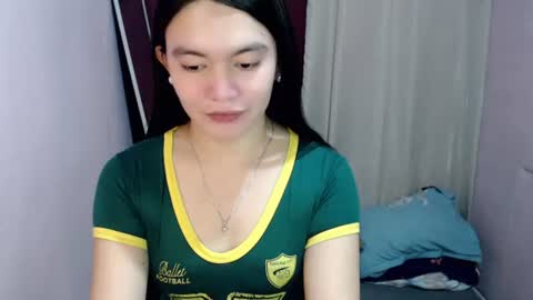 Snapshot of urhottiest_katey chatting on 06.23.26 Katey online show from 06.23.26