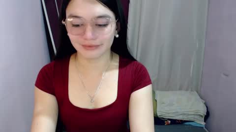 Snapshot of urhottiest_katey chatting on 07.17.26 Katey online show from 07.17.26