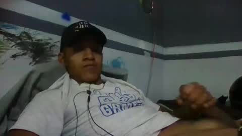 Snapshot of urielgarciabautista976 chatting on 03.29.26 el chaparrito online show from 03.29.26