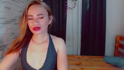 urlovely_che online show from 03.08.26