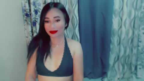 urlovely_che online show from 06.28.26