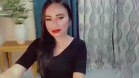 urlovely_che online show from 07.13.26
