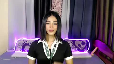 urlovely_jemma online show from 04.10.26