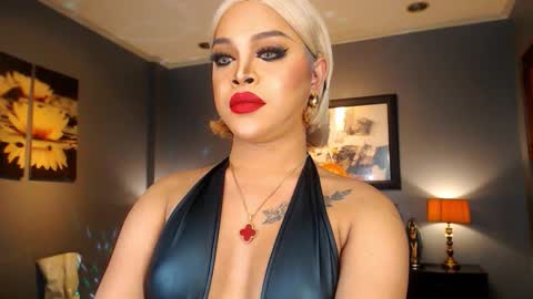 UrMajestyTyra online show from 02.22.26