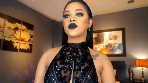 UrMajestyTyra online show from 03.20.26