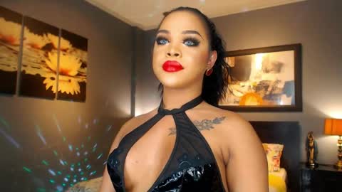 UrMajestyTyra online show from 05.06.26