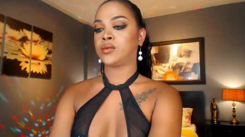 UrMajestyTyra online show from 05.21.26