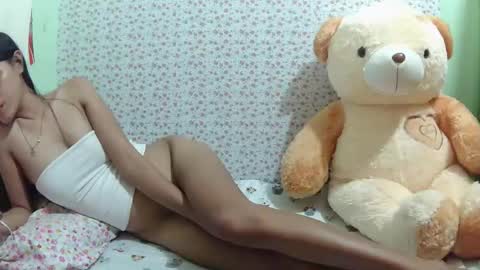 Snapshot of urmorenasexygirl4u chatting on 11.08.25 It me SHELLA online show from 11.08.25