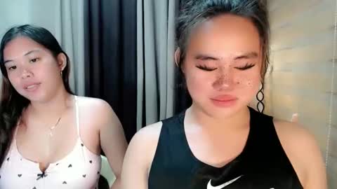 Snapshot of urnaughty_ceciliaxxx chatting on 10.16.25 cecilia online show from 10.16.25