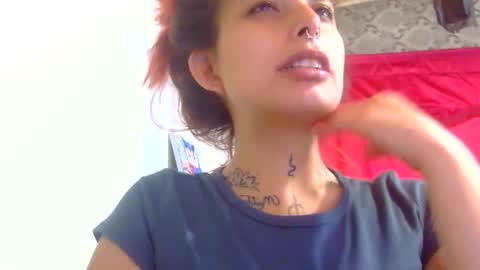 Snapshot of urposesion chatting on 02.02.26 Aniie online show from 02.02.26