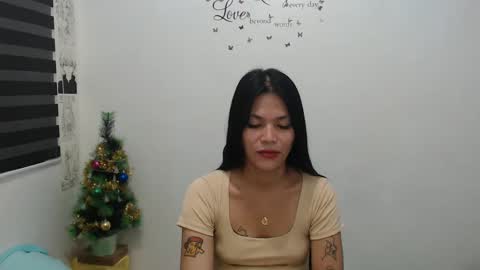 hi im kim online show from 12.13.24