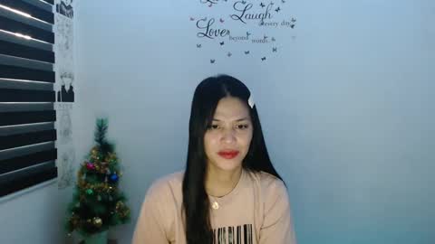 hi im kim online show from 12.14.24