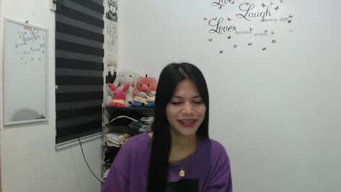 hi im kim online show from 12.29.24