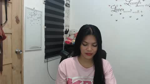 hi im kim online show from 01.27.25