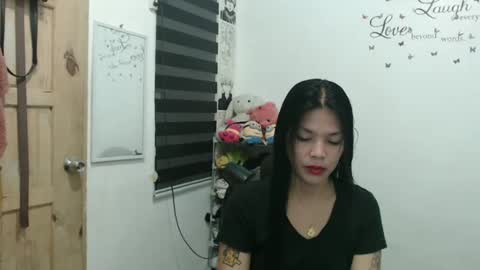 hi im kim online show from 02.06.25