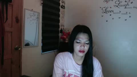 hi im kim online show from 03.02.25