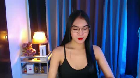 Snapshot of urpretty_nix chatting on 12.05.25 Nix online show from 12.05.25