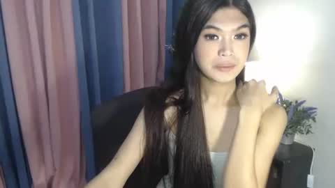 Snapshot of urpretty_shanexx chatting on 10.07.25 HI IM SHINE online show from 10.07.25