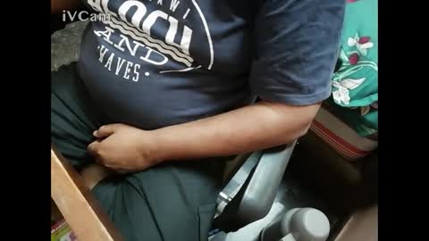 urs friend online show from 02.16.25