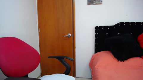 Snapshot of ursulawhite69 chatting on 01.21.25 Eveling Blanco online show from 01.21.25