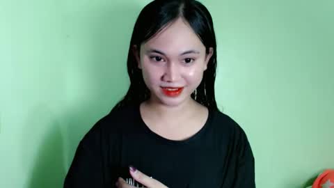 Snapshot of ursweet_athisa18 chatting on 04.25.26 Athisa online show from 04.25.26