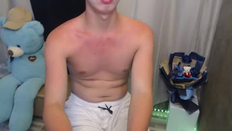 Snapshot of ursweet_jade chatting on 03.11.26 ursweet_jade online show from 03.11.26