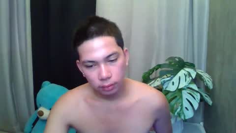 Snapshot of ursweet_jade chatting on 04.14.26 ursweet_jade online show from 04.14.26