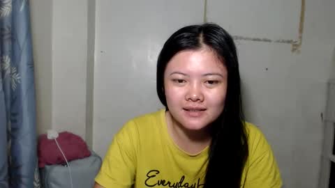 ursweet_lynie online show from 05.12.26