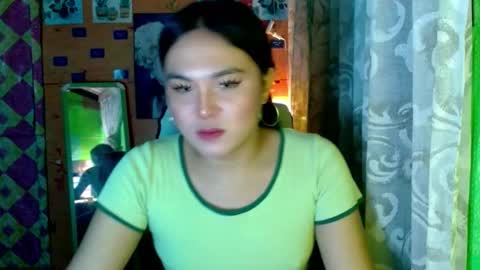 YOURGIRLCAMILLA online show from 01.06.26