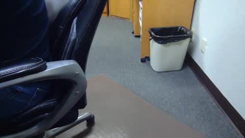 useemie online show from 02.17.25