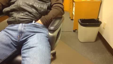 useemie online show from 11.20.25