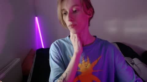 Snapshot of usuck364662 chatting on 01.02.25 Excuse me online show from 01.02.25