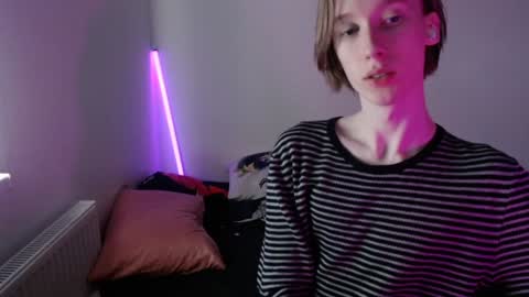 Snapshot of usuck364662 chatting on 01.08.25 Excuse me online show from 01.08.25