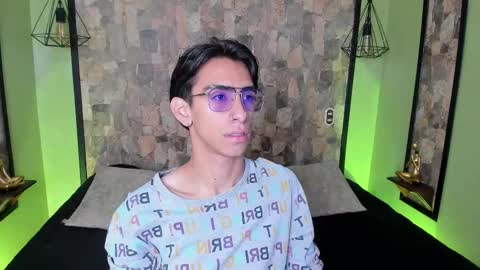 UYUKIE online show from 11.07.25