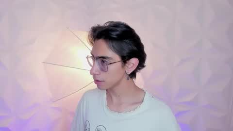 UYUKIE online show from 03.17.26