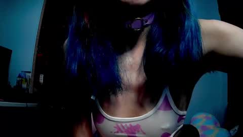 Snapshot of v3n0mb1t3z chatting on 12.29.24 kermit online show from 12.29.24