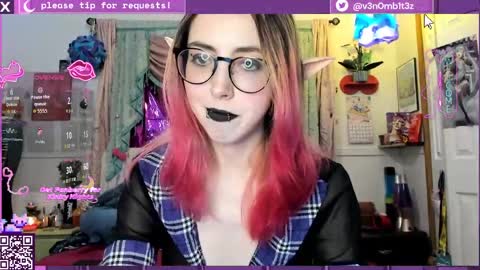 Snapshot of v3n0mb1t3z chatting on 03.24.26 kermit online show from 03.24.26