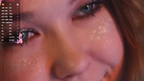 Snapshot of vacation_time chatting on 11.27.25 Di online show from 11.27.25