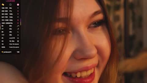 Snapshot of vacation_time chatting on 11.29.25 Di online show from 11.29.25