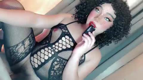 JESS - DONT FORGET TO FOLLOW ME AND GIVE ME THUMBS UP online show from 12.15.25