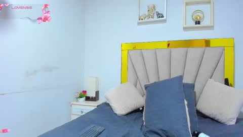 vahioleth  online show from 10.22.25