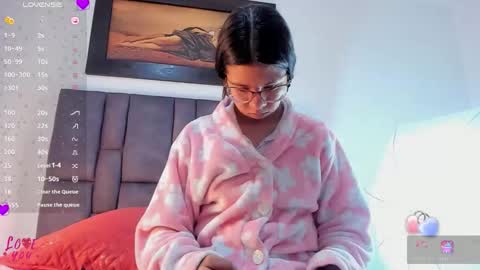 Vahiolet smith online show from 02.27.26