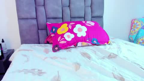 Vahiolet smith online show from 04.09.26