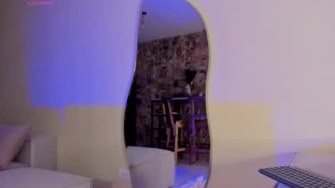 Vahl new and only account online show from 10.02.25