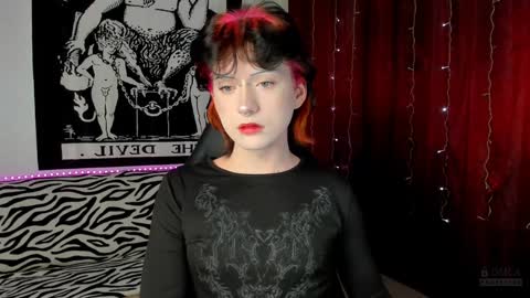 Snapshot of vailyreb chatting on 12.30.24 Marin online show from 12.30.24