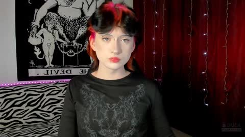 Snapshot of vailyreb chatting on 12.30.24 Marin online show from 12.30.24