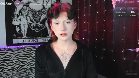 Snapshot of vailyreb chatting on 01.15.25 Marin online show from 01.15.25