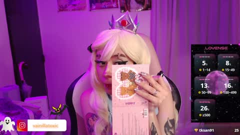 Vainilla Independent model online show from 01.21.25